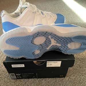 Jordan Retro 11 LoWht UBI